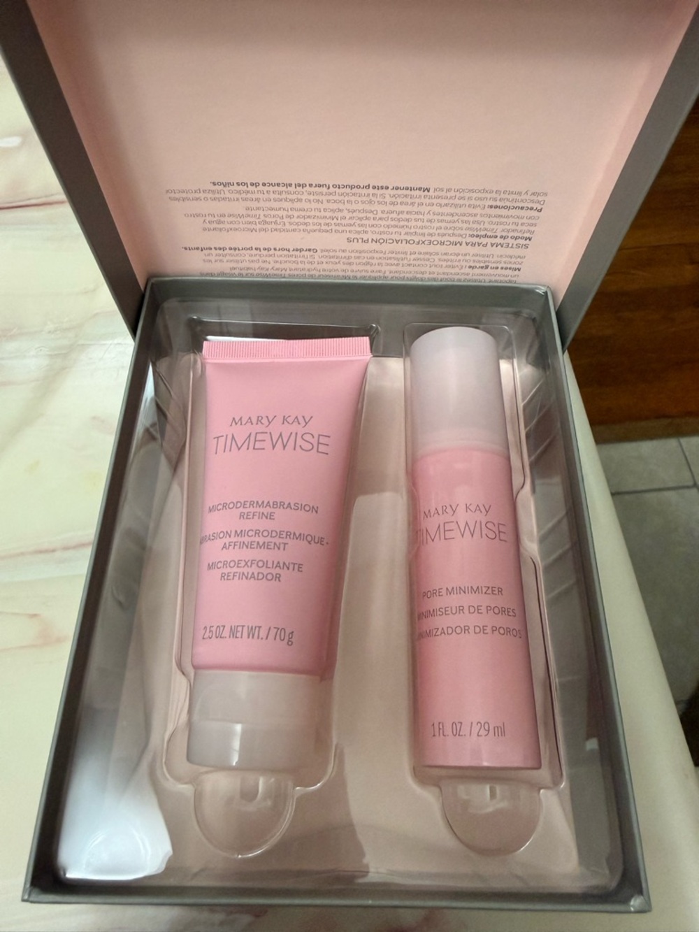Mary Kay TimeWise Pink Microdermabrasion & Pore Minimizer Duo:New